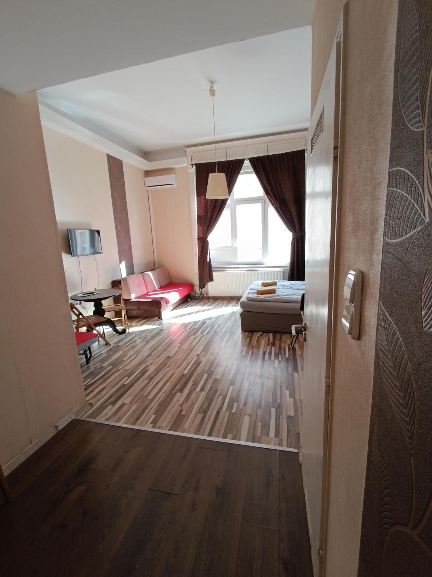 Liechtenstein Apartments Budapest Exterior foto