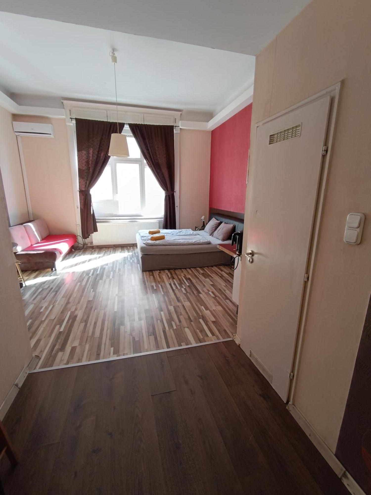 Liechtenstein Apartments Budapest Exterior foto